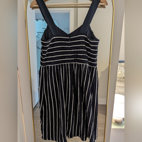 Ann Taylor LOFT Navy Blue and White Chevron Herringbone Striped Dress 2 XS - Picture 6 of 7